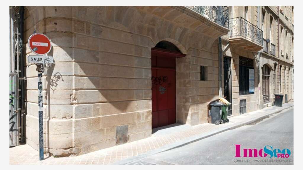 Superbe local 123m² à louer Bordeaux Saint-Michel