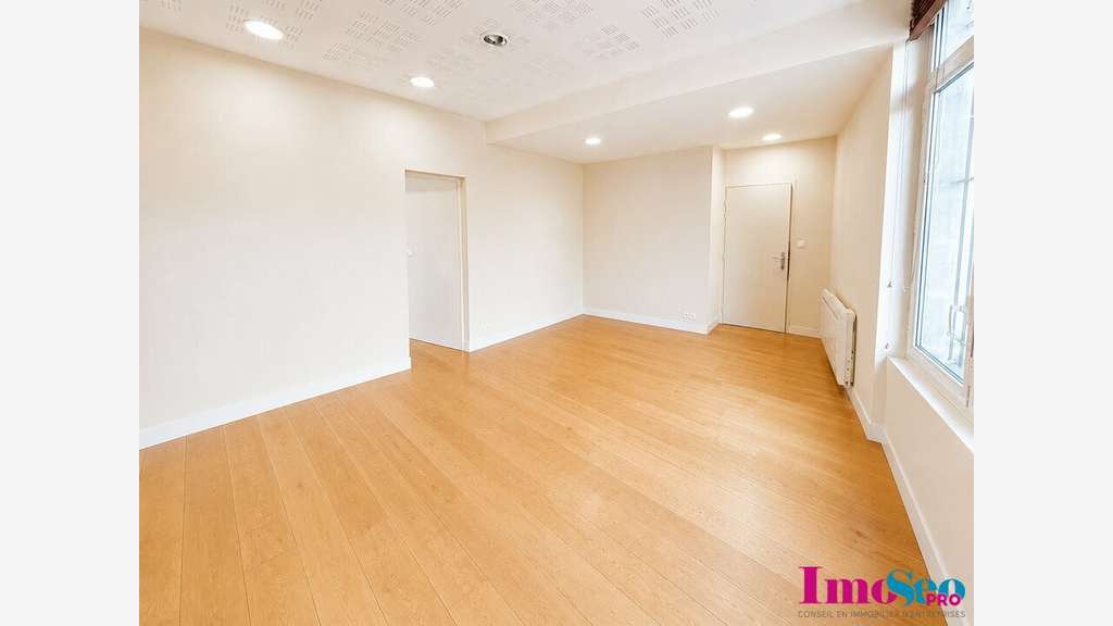 Local commercial 149m² à louer à Bordeaux centre