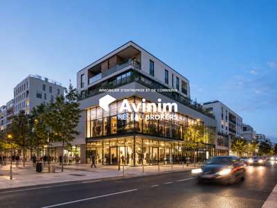 Local neuf 368m² à louer Bordeaux limite Bègles