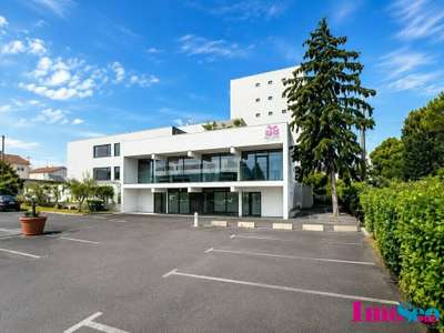 Location Locaux commerciaux - Boutiques à Bordeaux