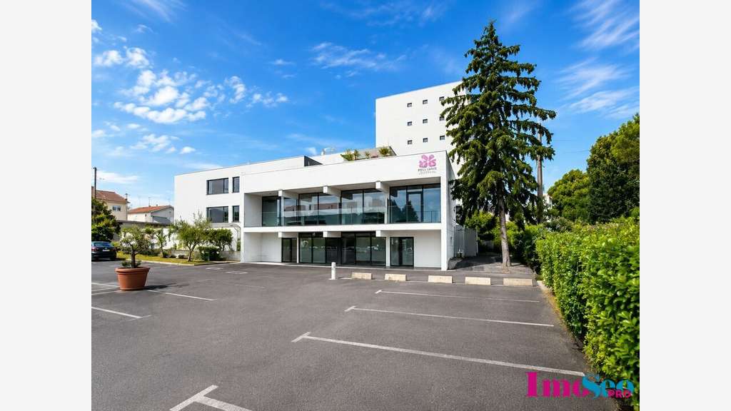 Local commercial 510m² à louer Bordeaux Cauderan