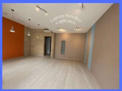 A louer local commercial 57m² Bordeaux Stalingrad