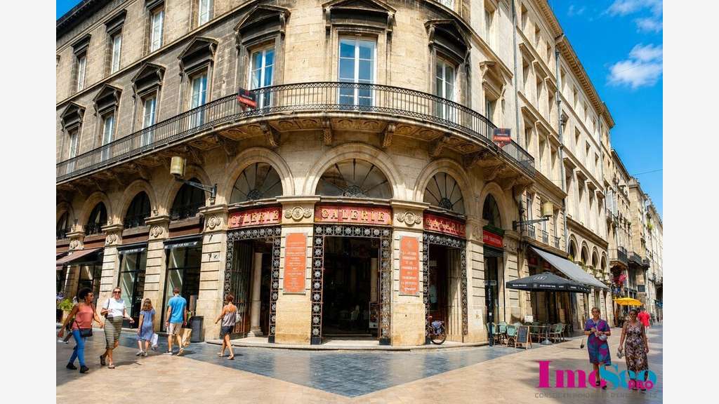 Local commercial 200m² à louer à Bordeaux