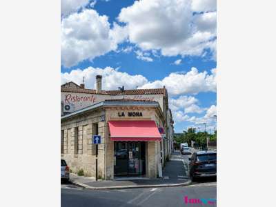 LOCAL COMMERCIAL A LOUER / 320 m²