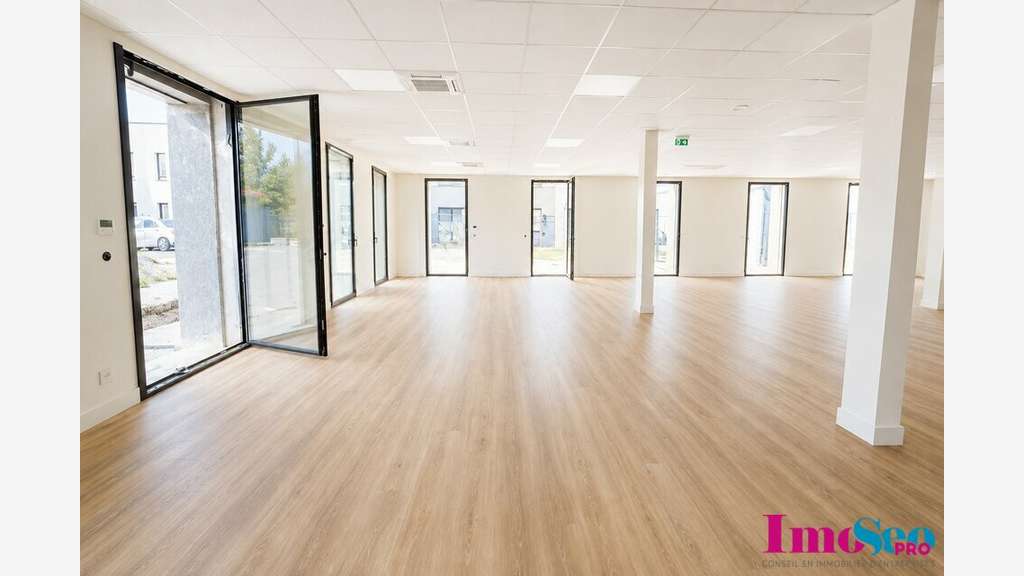 Local commercial à louer BORDEAUX