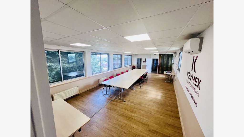 Murs-BORDEAUX (33000)-300 m²