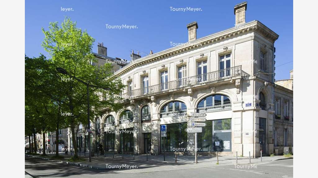 Local commerciale à louer BORDEAUX