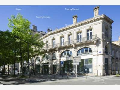 Local commerciale à louer BORDEAUX