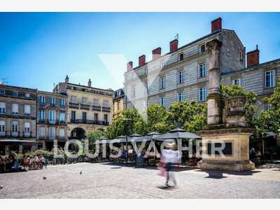 BORDEAUX - LOCAL COMMERCIAL à louer