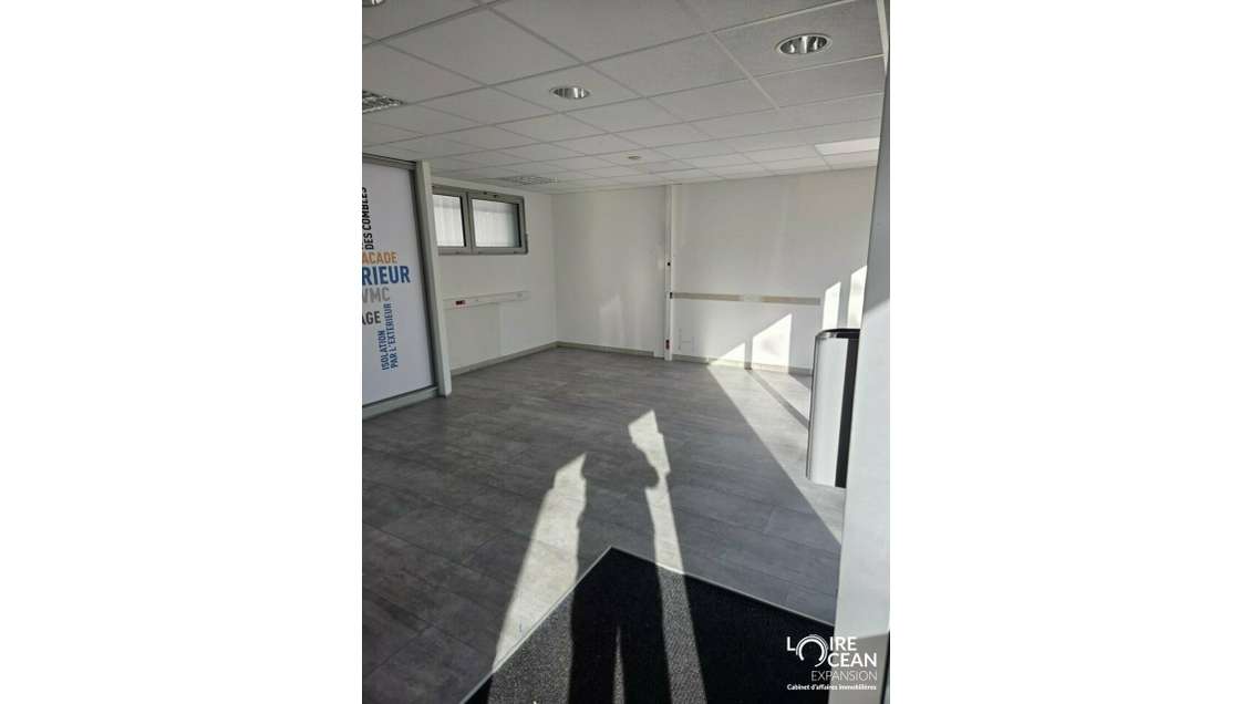 A louer local commercial de 84m² en RDC dans le 44