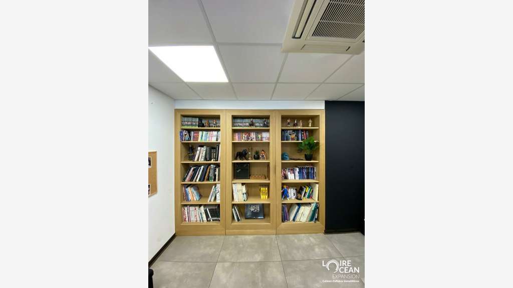Location local commercial 70m² centre Bouguenais