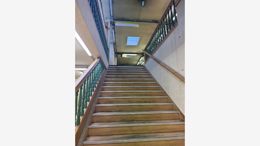 Location pure 520m² Ave Edouard Vaillant Boulogne