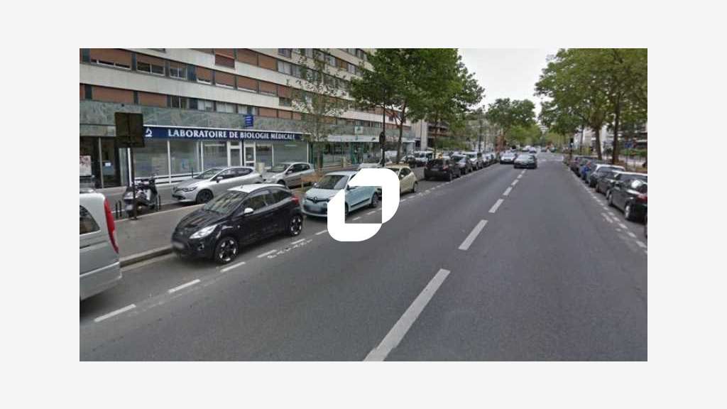  vous propose à la location avec droit d'e