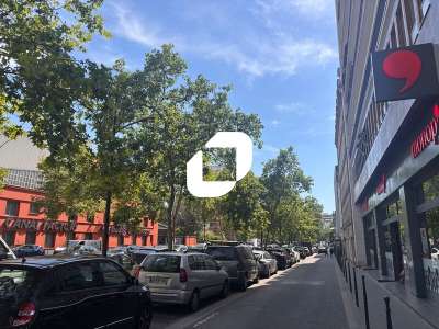 vous propose un local commercial en locat