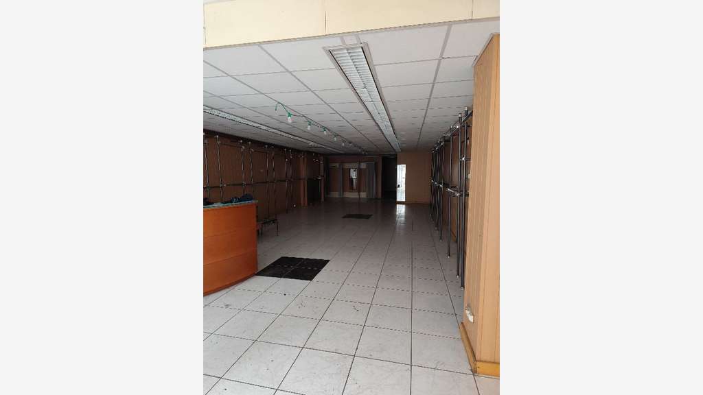 A louer local 340m² au centre de Bourg-en-Bresse