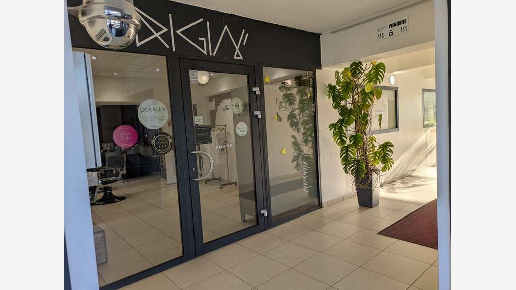 A louer local 75m² centre ville Bourgoin-Jallieu