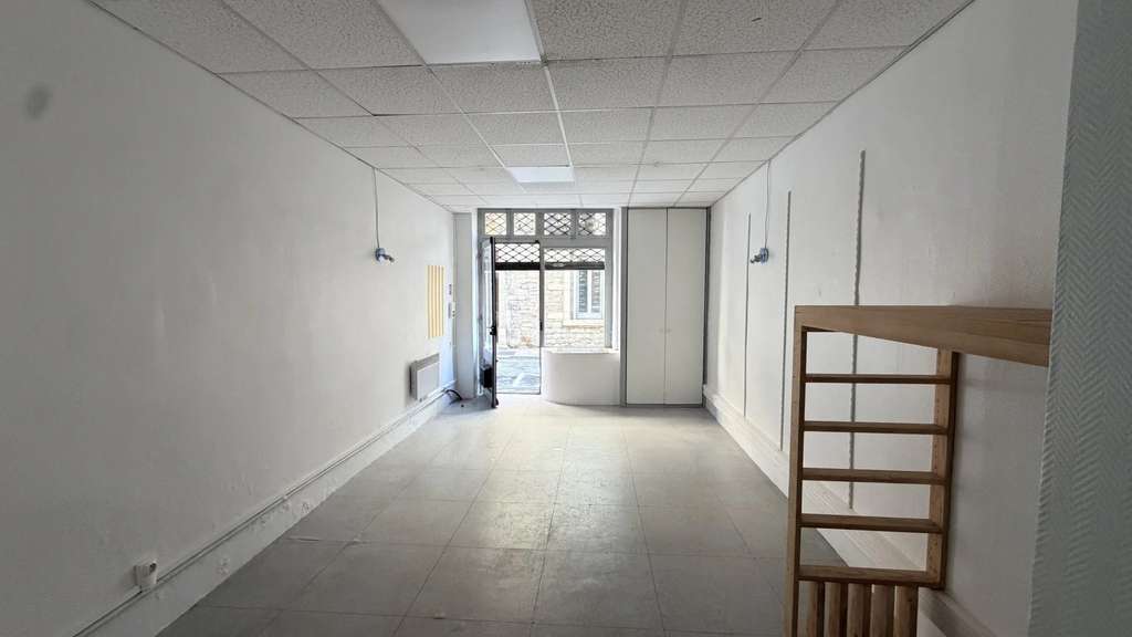 A louer local lumineux de 67m² à Bourgoin-Jallieu