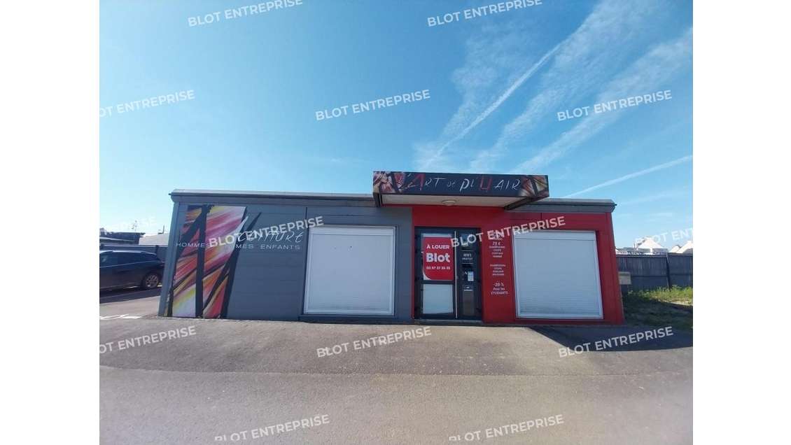 À LOUER - LOCAL COMMERCIAL 73 m² - BREHAN