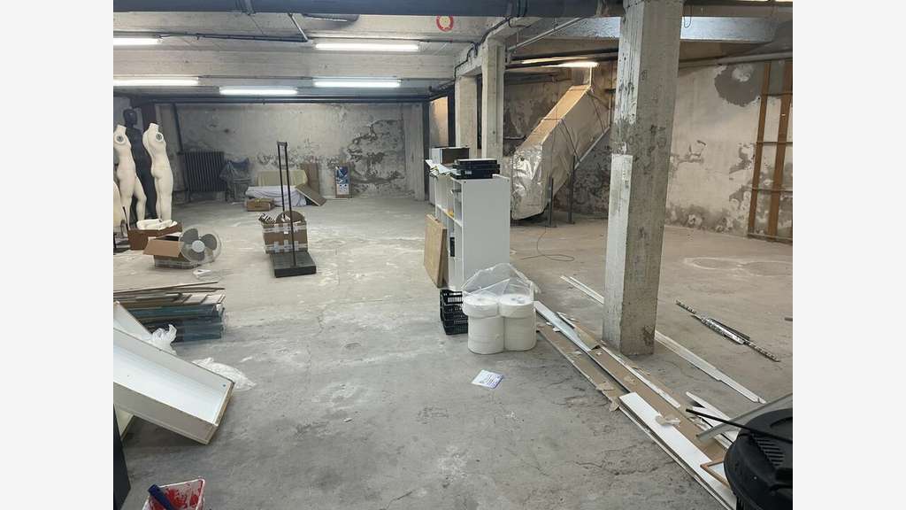A louer local commercial 170m² centre ville Brest