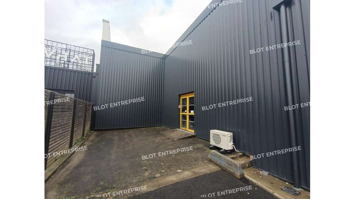 A louer local commercial 50m² à Brest Kergaradec