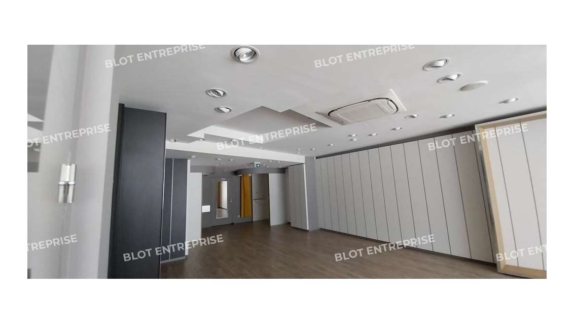 A louer local commercial 85m² empl N°1 Brest