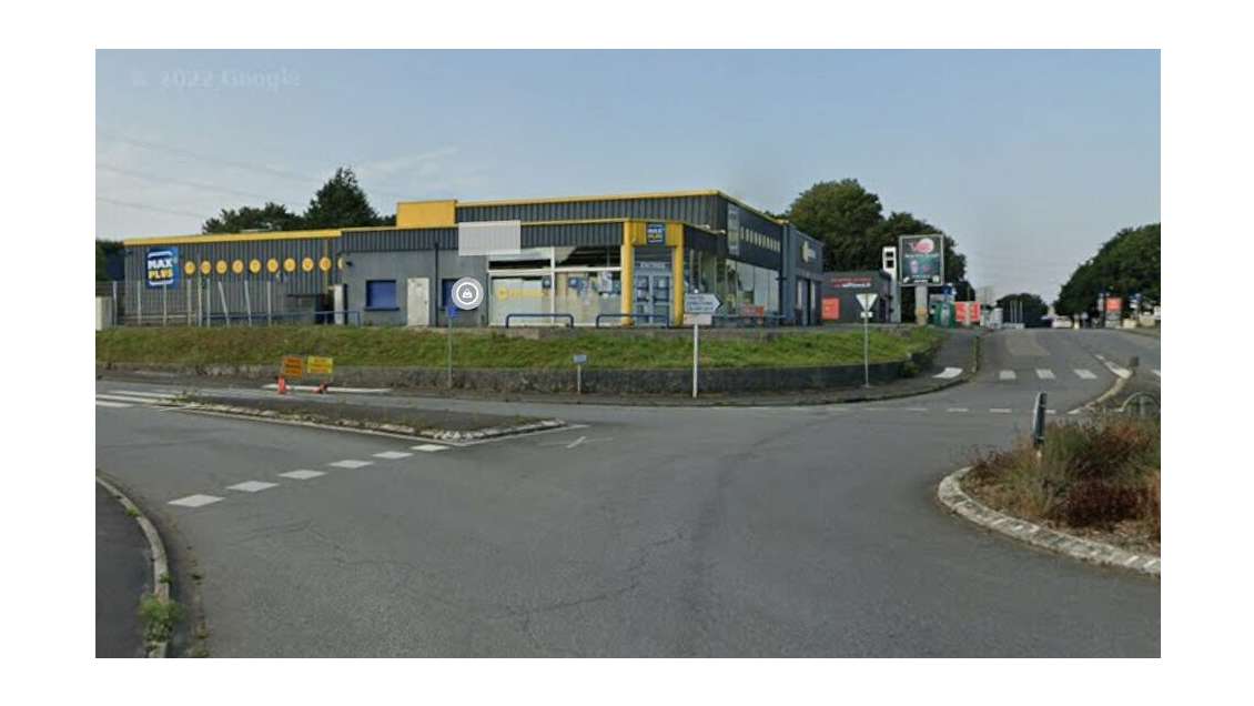 Loue local commercial 1039m² zc Kergaradec Brest 