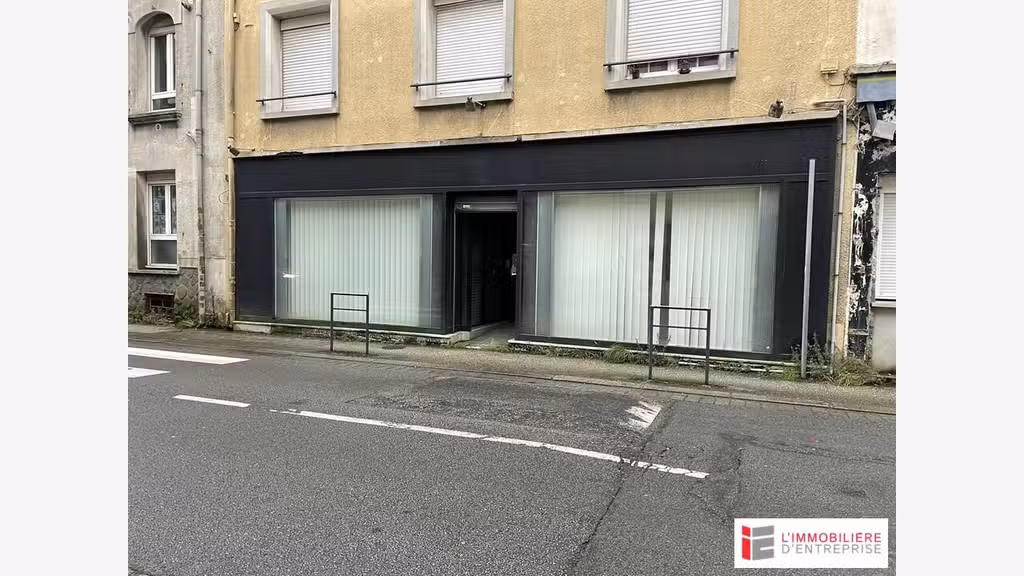 Local commercial 120m² à louer axe passant Brest 