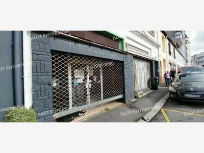 À LOUER - LOCAL COMMERCIAL - 206 m² - BREST