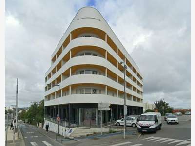 Local commercial de145m² à louer en angle à Brest