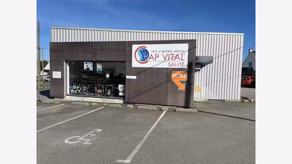 A LOUER- LOCAL COMMERCIAL-BREST KERGARADEC