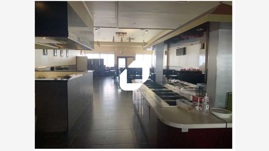 A louer Local commercial 550m² Brie comte robert