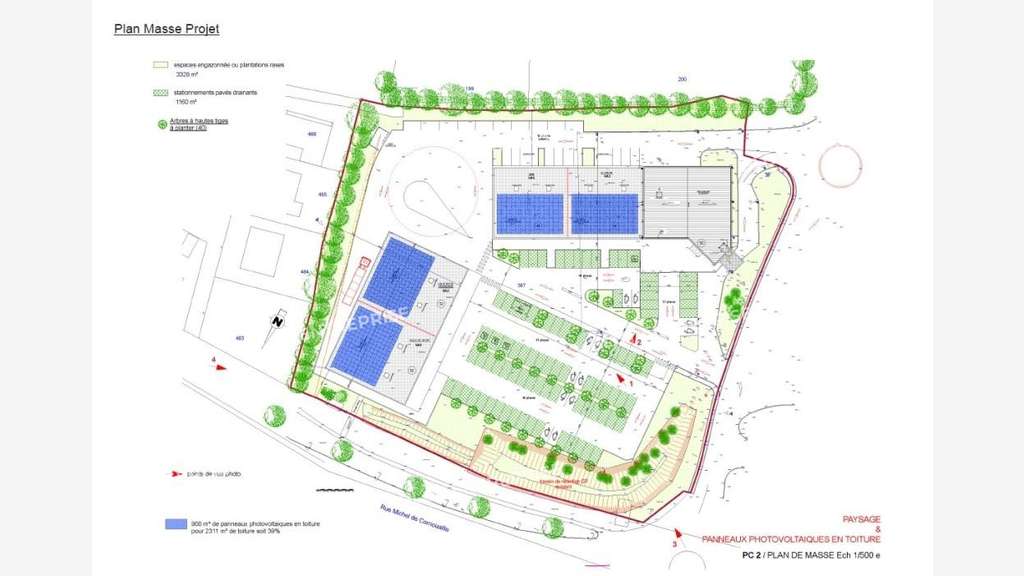 A louer locaux commerciaux 800m² à Briec