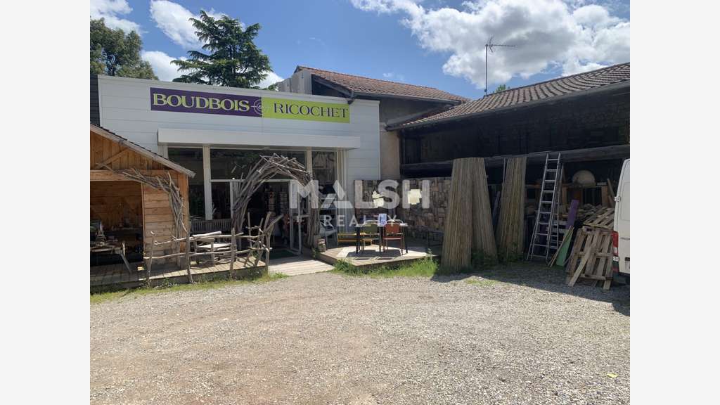 A louer bail dérogatoire local 322m² à Brignais