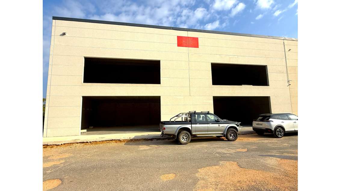 A louer bureaux 436m² divisibles ZAC de Nicopolis