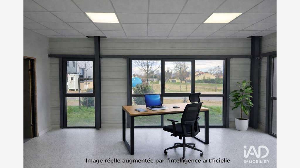 A louer local professionnel de 40m² à Brindas
