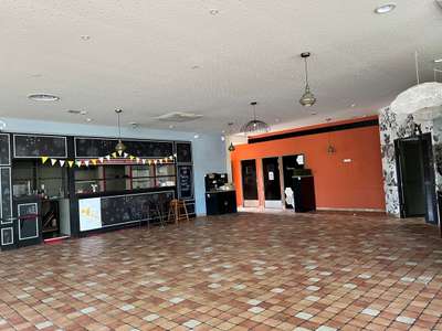 A louer locaux 424m² sur axe très passant à Brive 