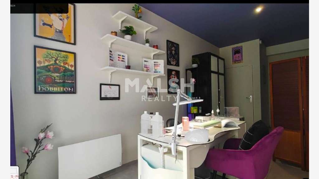 Local commercial à louer 24m² à Bron