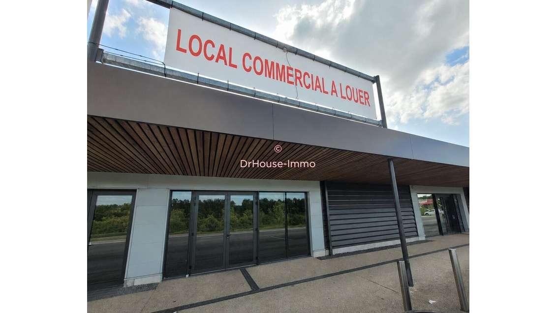 A louer local commercial hyper centre à Bruay