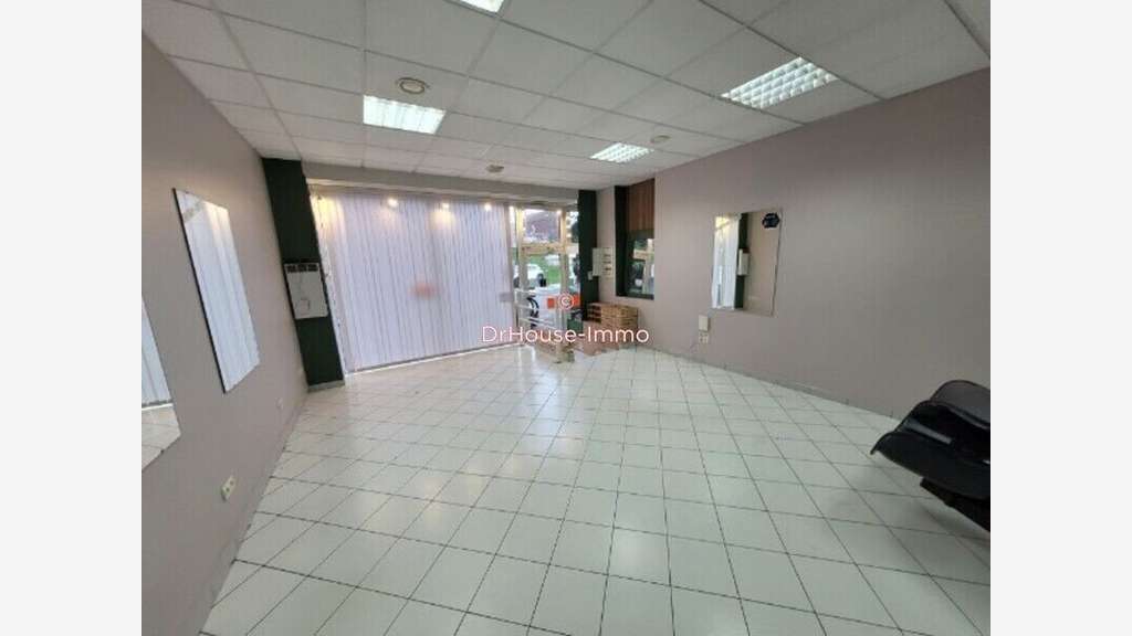 Local 55m² à louer mairie de Labuissière à Bruay