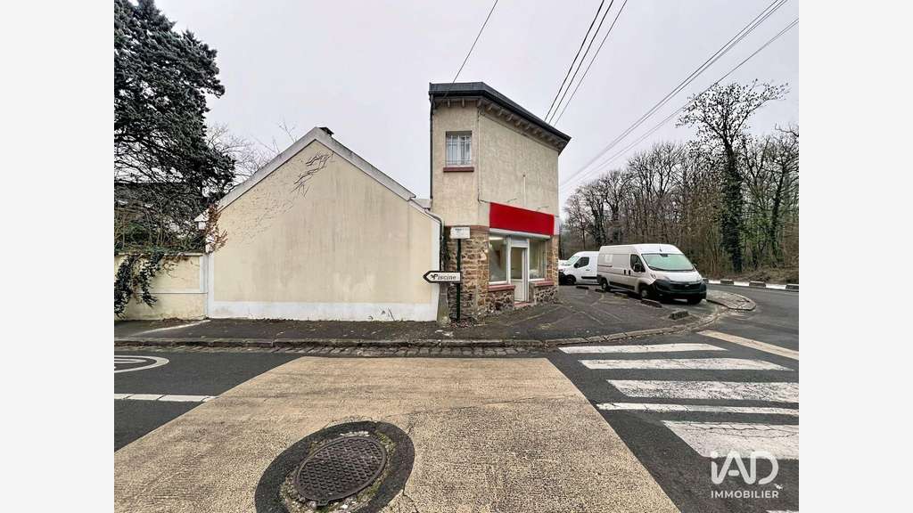 A louer local 60m² axe passant à Brunoy proche RN6