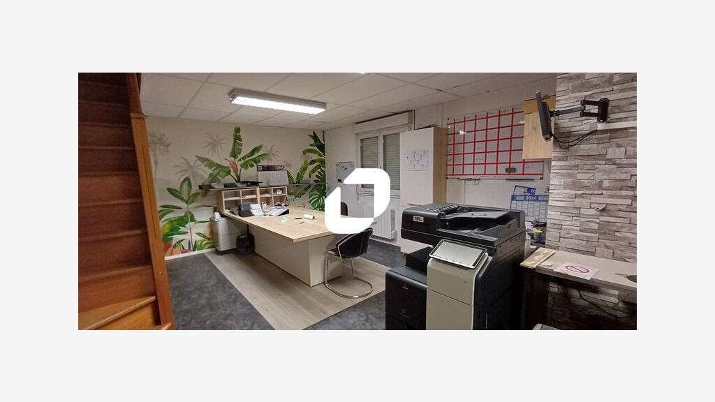 A louer Local commercial 311m² Buchelay