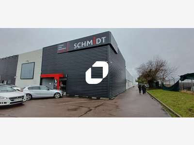 A louer Local commercial 311m² Buchelay