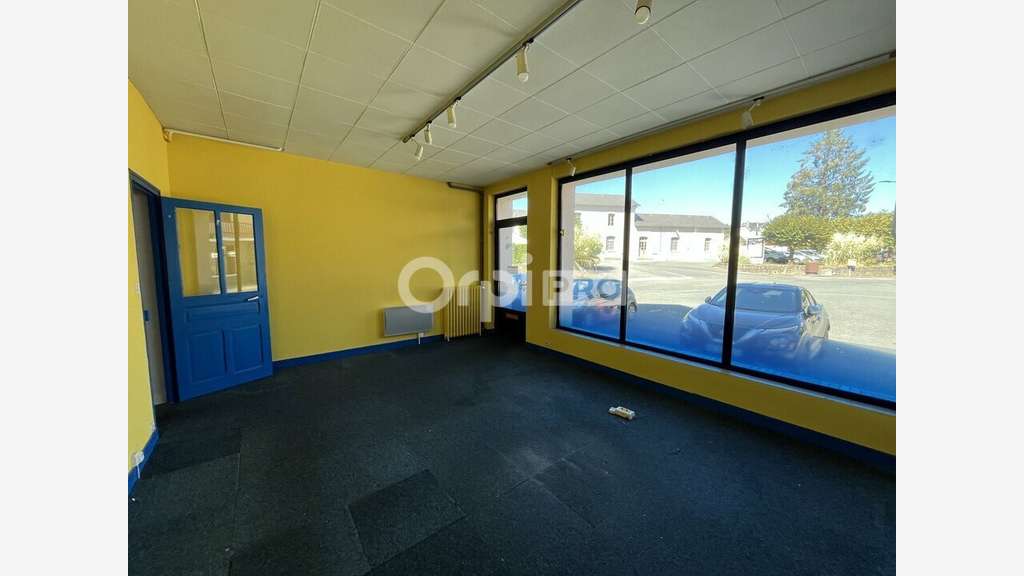 A LOUER - LOCAL COMMERCIAL - BUSSIERE GALANT GARE