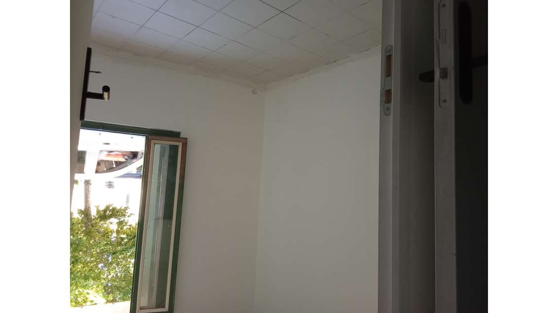 A louer local commercial 20m² à Cadenet