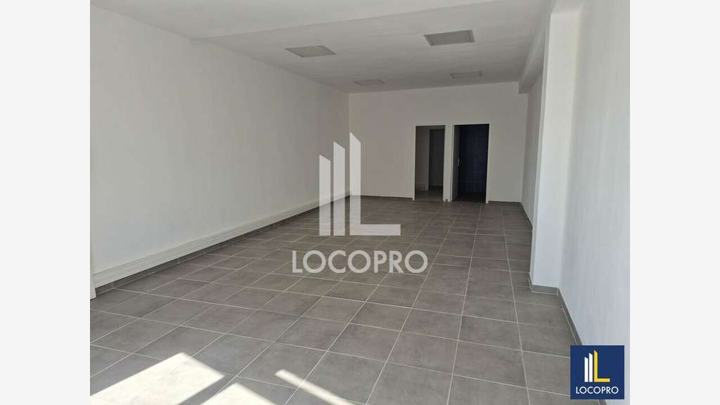 A louer local commercial 60m² à Cagnes-sur-Mer