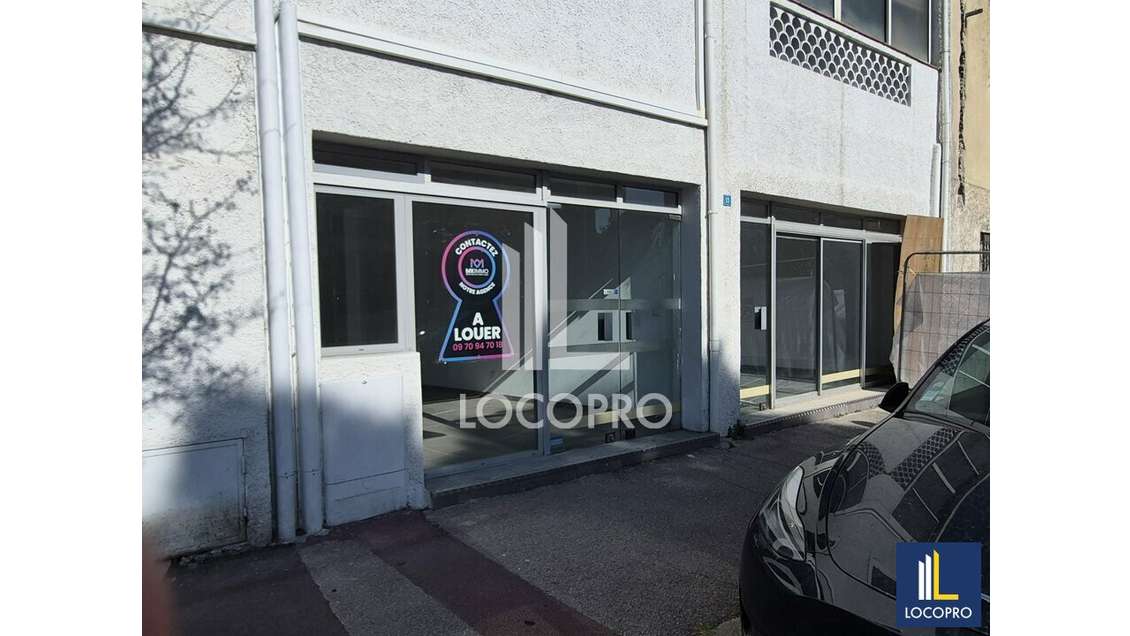 A louer local commercial 60m² à Cagnes-sur-Mer