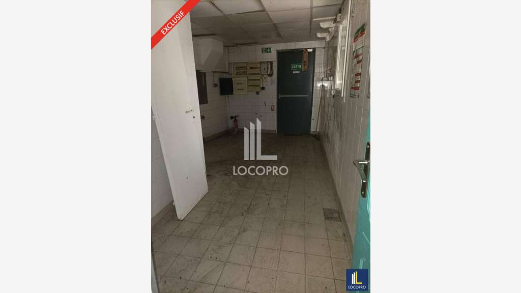 Location local avenue de la Gare à Cagnes-sur-Mer