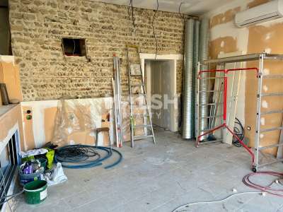 A louer local 58m² avec cave+mezzanine à Caluire