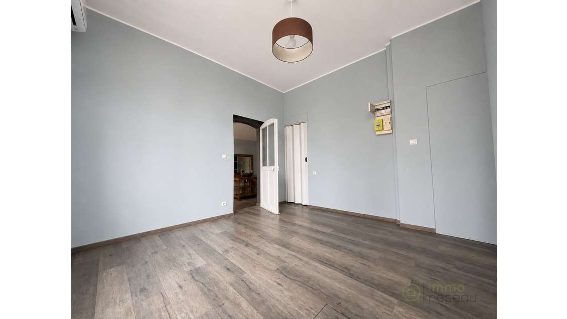 Local commercial 33m² proche hyper-centre Cambrai