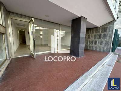 Location local 155m² à Cannes proche La Croisette